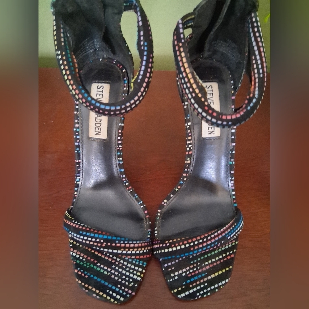 Steve Madden "Fancier" Multi-Color Heeled Sandals - Picture 3 of 9